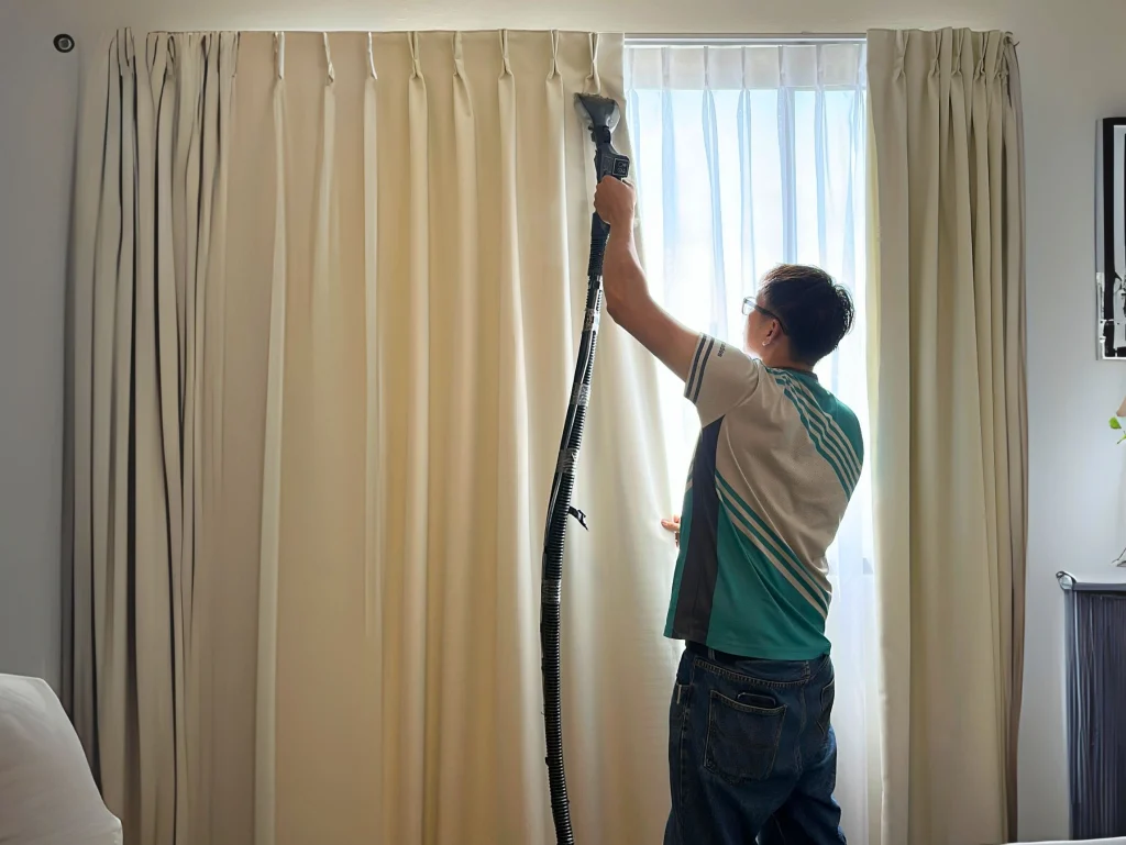 curtain. Curtain Cleaning in lahore.